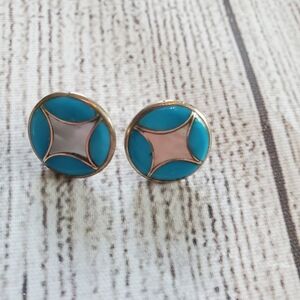 Genuine vintage native American turquoise and sliver button stud earrings.